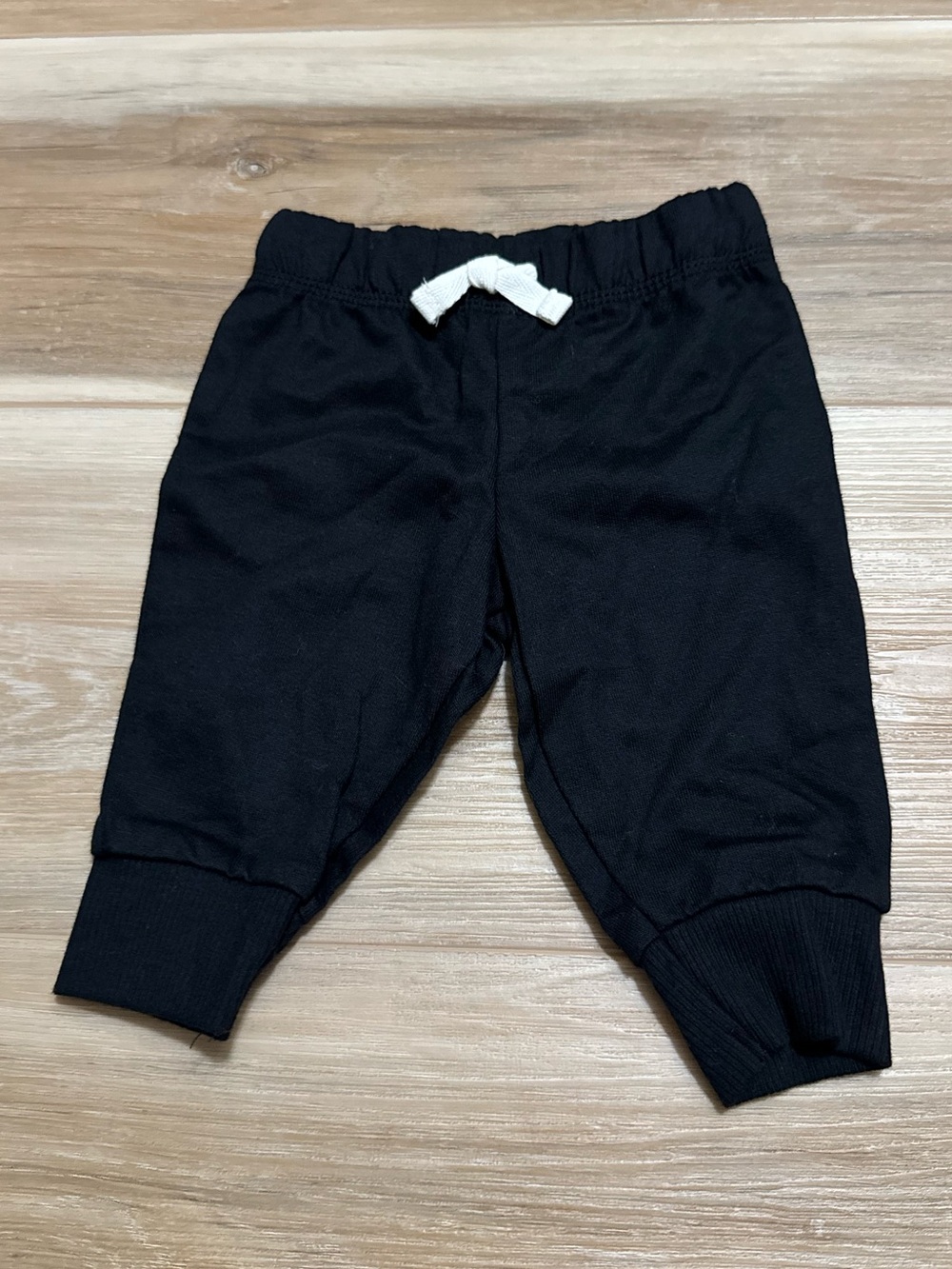 Carter’s black joggers